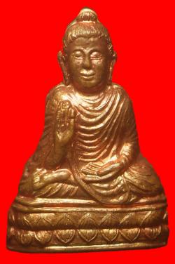 รูปเหมือนปั๊มพระพุทธปางประทานพรตอกโค๊ดสูง 2 ซม.