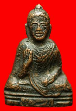 รูปเหมือนปั๊มพระพุทธปางประทานพรสูง 2 ซม.