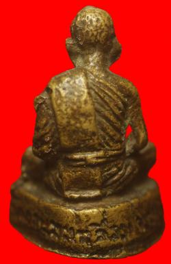 ภาพที่ 2 รูปหล่อพระอธิการโปร่ง วัดเนินมะเกลือ พิษณุโลก